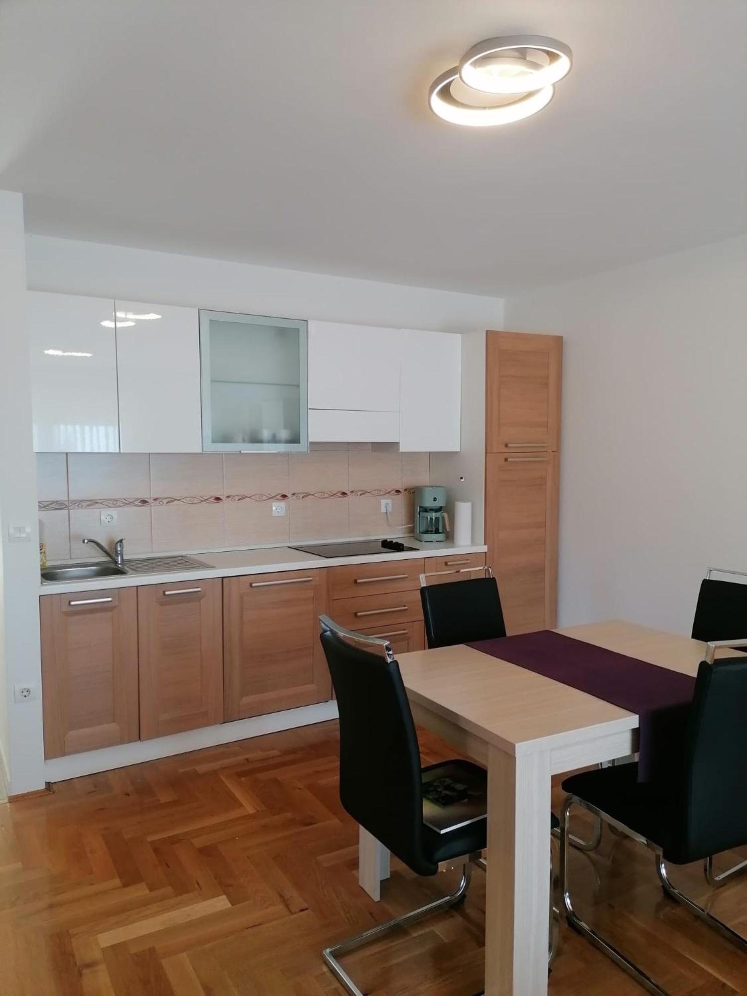 Apartment Cindy Lovran Luaran gambar