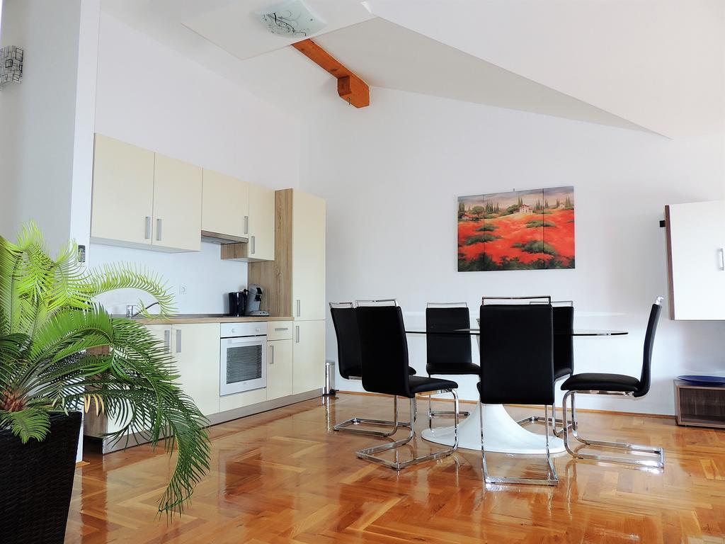 Apartment Cindy Lovran Luaran gambar